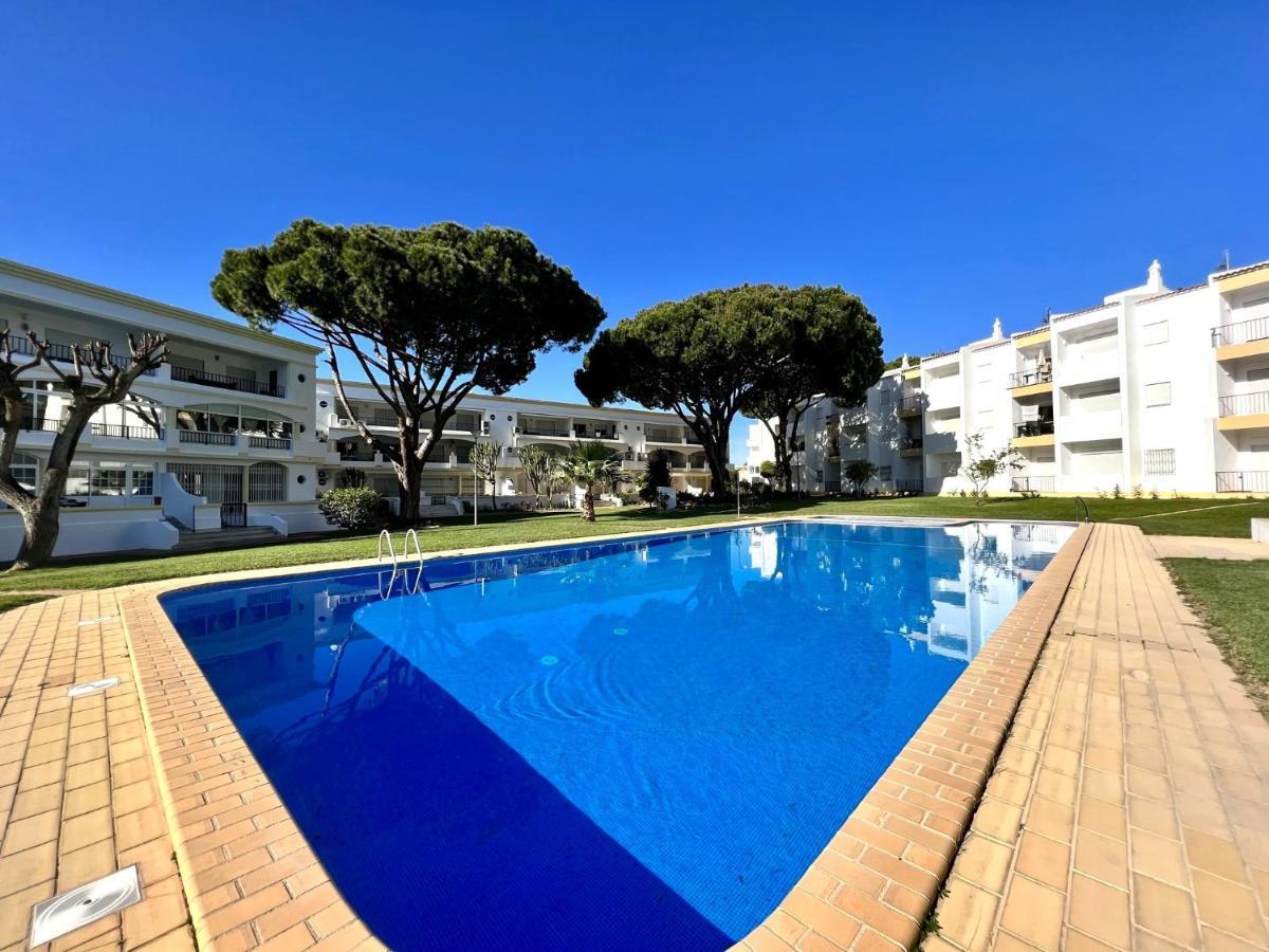 Vilamoura Garden View 1 With Pool By Homing Exterior photo